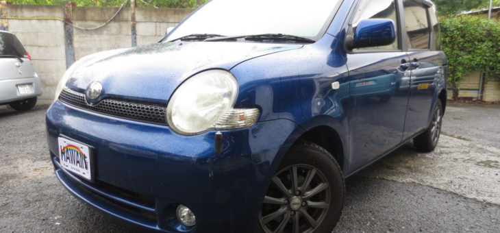 トヨタ　シエンタ　ネイビー系